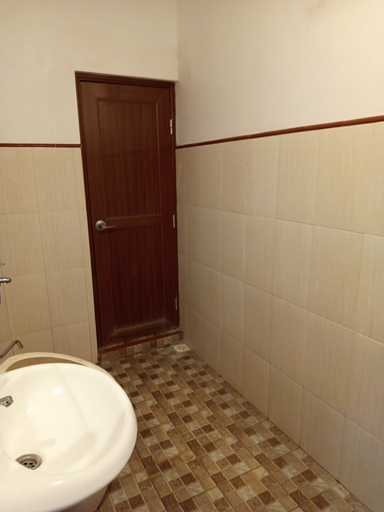 Bathroom 5, Ratu Roso Resort, Malang