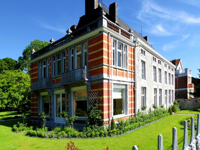 Others 1, Group Villa With Pool & Sauna, Liège