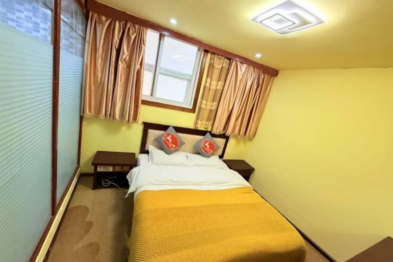Bedroom 2, Shangri-La Shengdi Renjia Hotel, Dêqên Tibetan