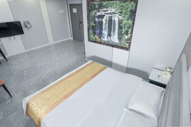 Bedroom 2, Mingcheng Holiday Hotel, Zhaoqing