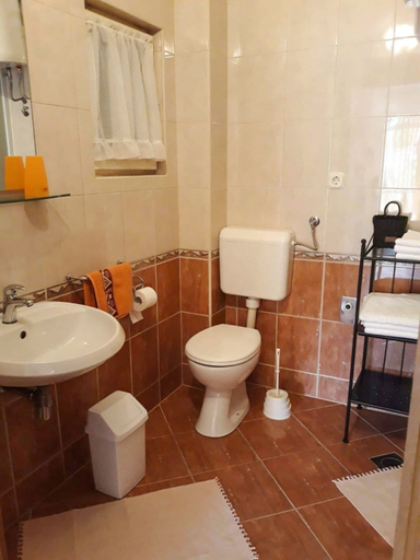 Bathroom 3, Apartments Palma, Baška Voda