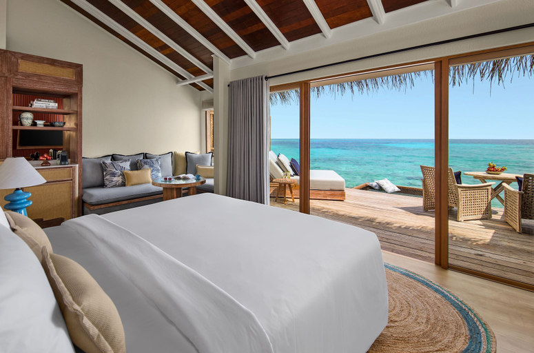 Bedroom 4, NH Collection Maldives Reethi Resort, Baa Atoll