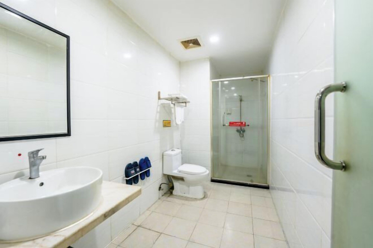 Bathroom 3, Hongsheng Business Hotel, Nanchang