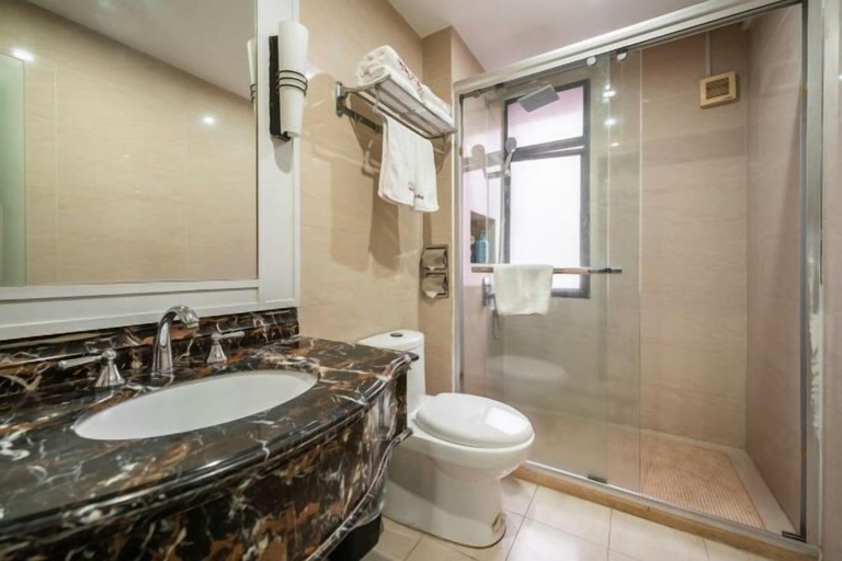 Bathroom 2, Yueshangchen Boutique Hotel, Xiamen