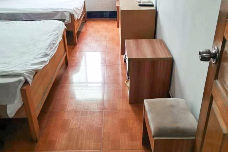 Others 5, Jincheng Hostel, Shanghai