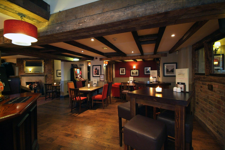 Food & Drinks 5, Premier Inn Swindon North, Swindon