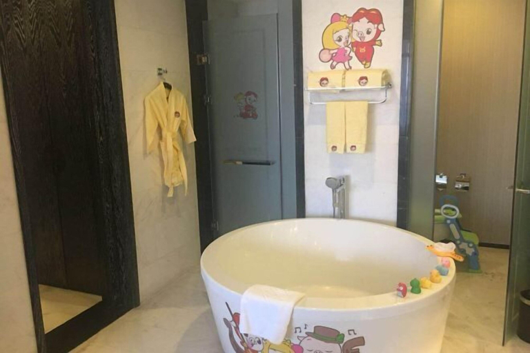 Bathroom 4, Regao Hot Spring Hotel, Fushun