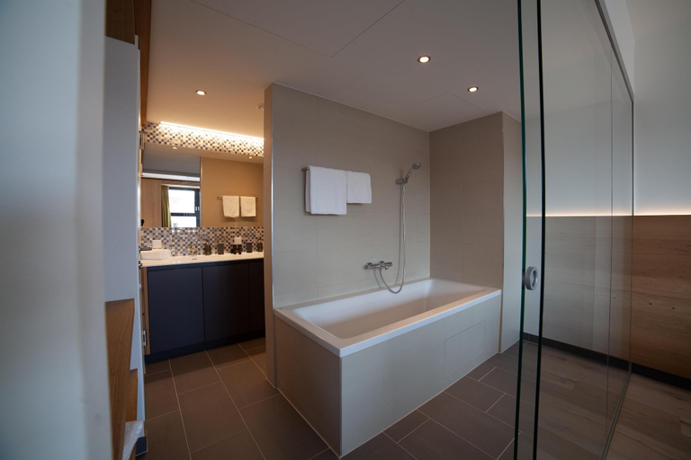 Bathroom 4, Best Western Hotel Tulln, Tulln