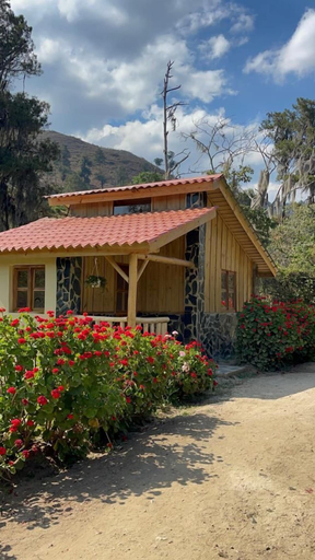 Front of property 3, Valle Fresco Eco-Lodge, Constanza