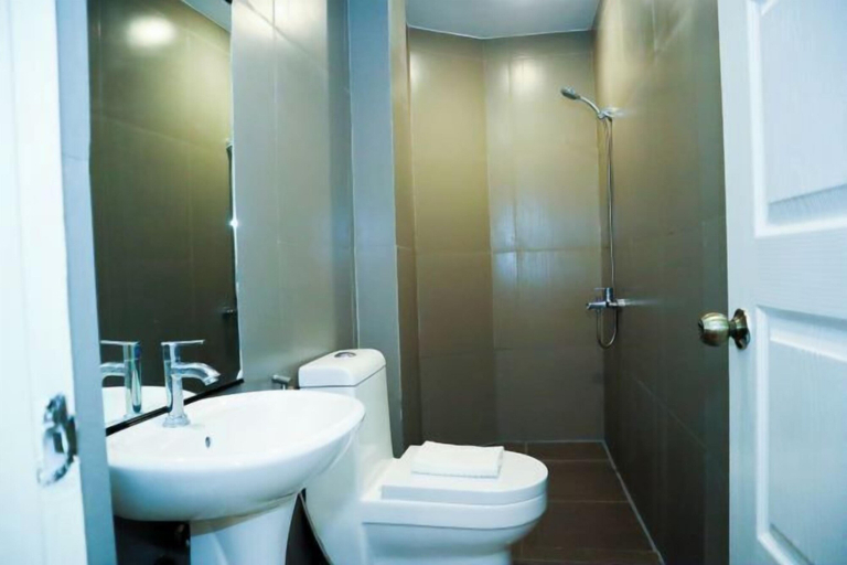 Bathroom 4, CITISTYLE INN, Davao City