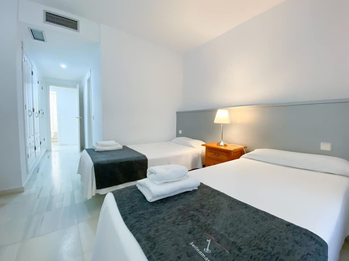 Bedroom 3, 3 Bedroom Ground Floor Easy Parking F-2, Málaga