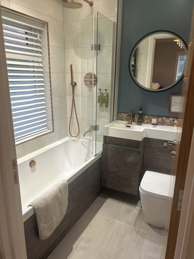 Bathroom 4, Wendys house, Hampshire