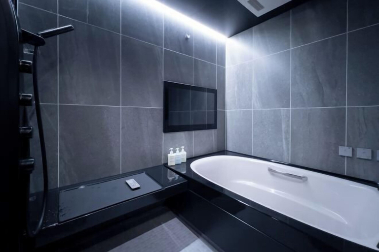 Bathroom 4, CREAL premier Akasaka, Minato