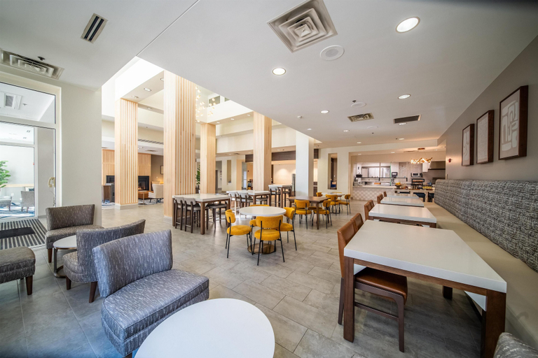 Food & Drinks 5, Hilton Garden Inn Rochester Downtown, MN, Olmsted