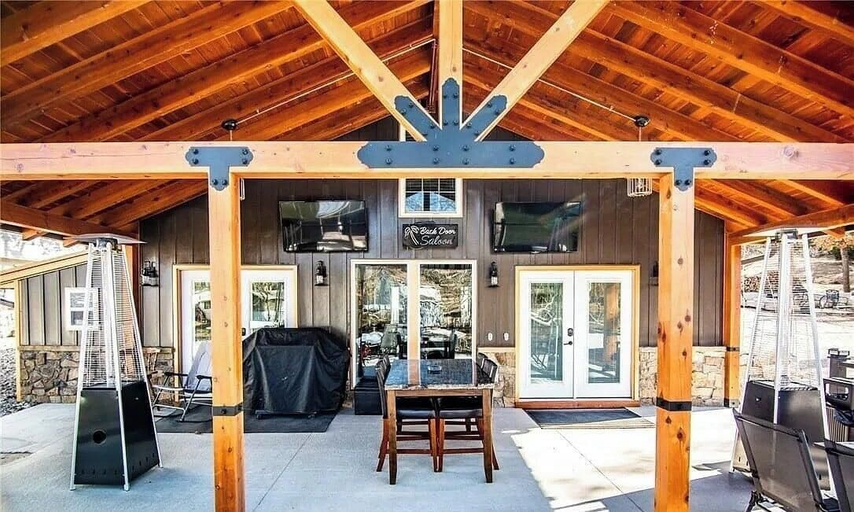 Terrace/patio, Lakefront w/ Private Dock, 2 Slips, Swim Mat, Firepit, & Covered Patio 44mm, Camden