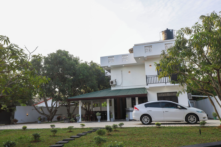 Exterior 2, Yala Elegant Hotel, Thissamaharama