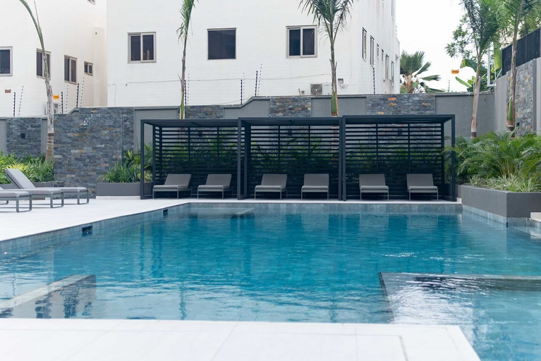 Pool 2, Peravi Suites at The Bantree, Accra