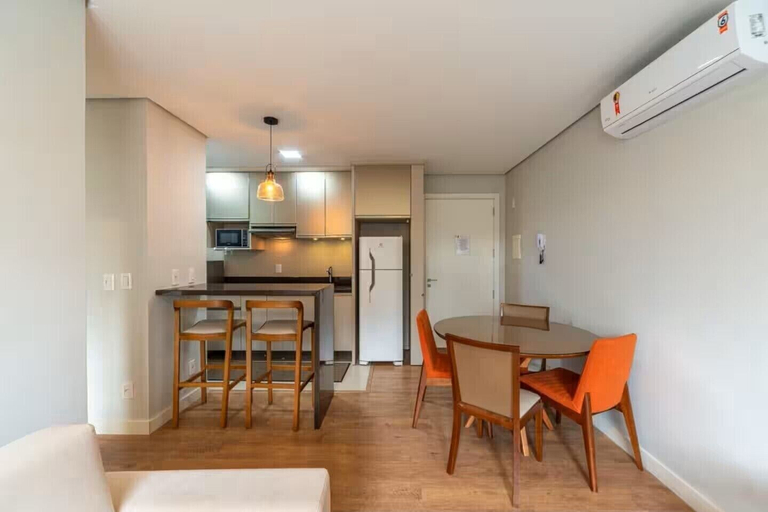 Living area 2, Stay Home Luxo Gramado | 1min Rua Coberta | Ar Cond | Premium, Gramado