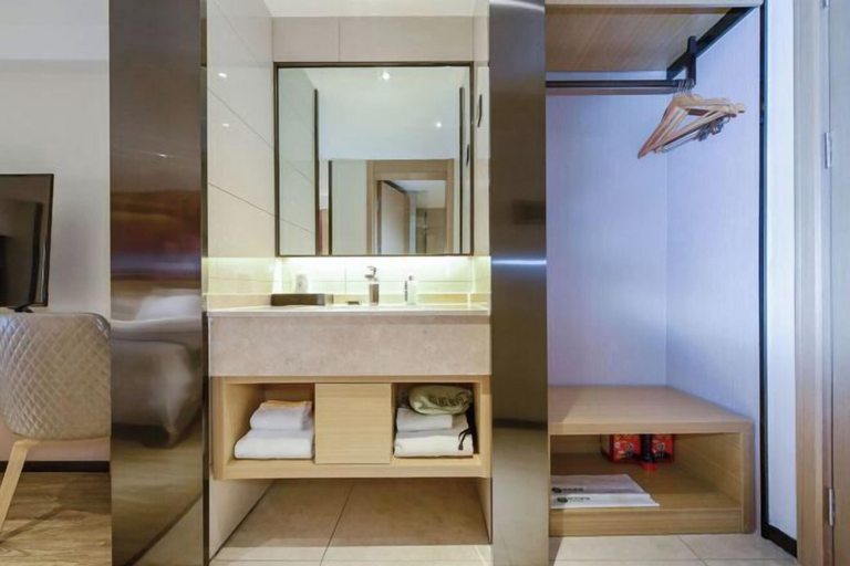 Bathroom 2, City Convenient Hotel, Yuxi