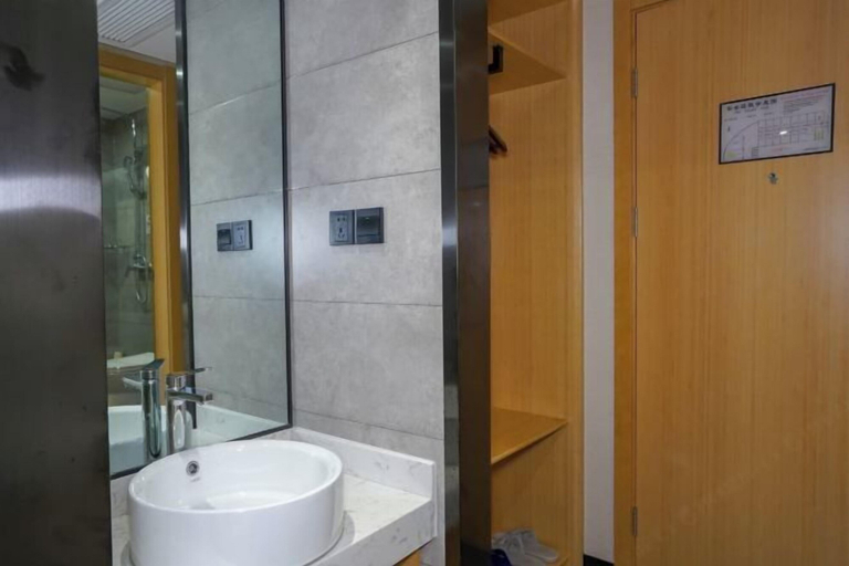 Bathroom 3, Zhongyou Holiday Hotel, Hefei