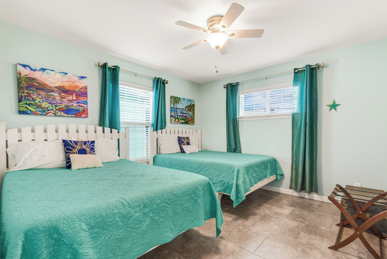 Bedroom 3, Boogie Board Bungalow - Pet Friendly! Private Pool!, Nueces