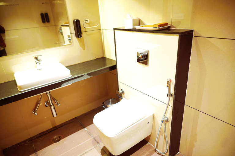 Bathroom 4, Sugan Hotel & Resort, Jodhpur