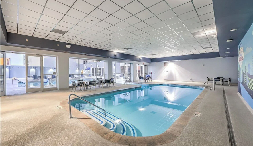 Indoor pool 2, The Platinum Hotel Las Vegas, Clark