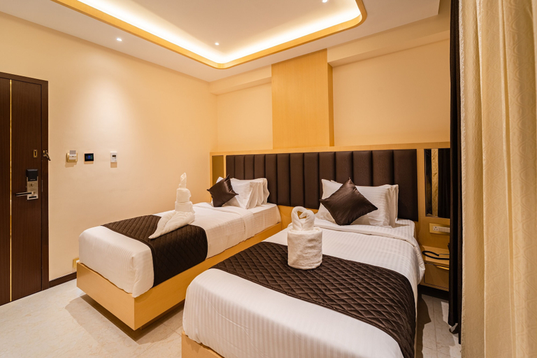 Room 4, Ratan International, Puducherry