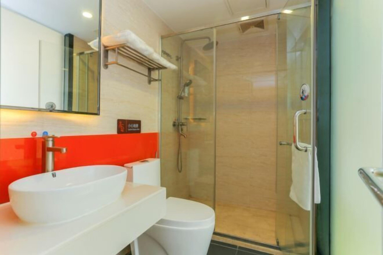 Bathroom 3, Bafaimile Hotel (Shiyan Hongfa World Branch), Shenzhen