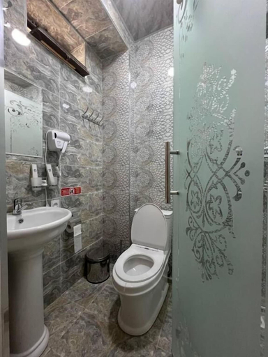 Bathroom 4, Altair Boutique, Samarkand