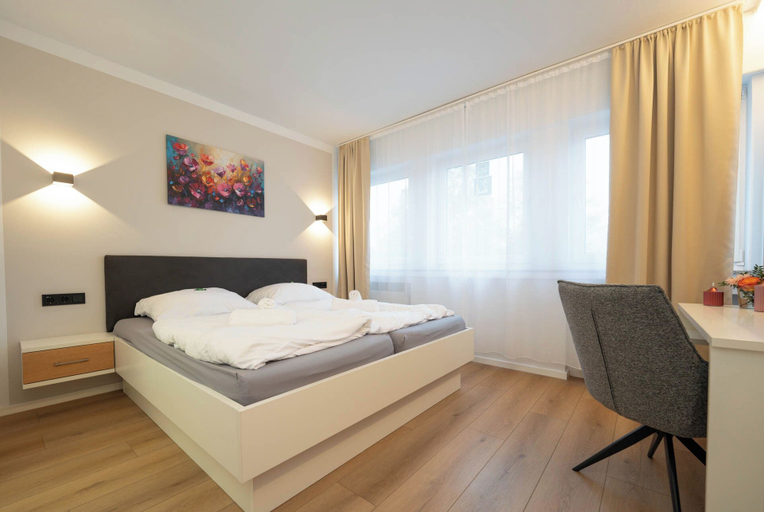 Room 2, Cafe Pieper, Rheinisch-Bergischer Kreis