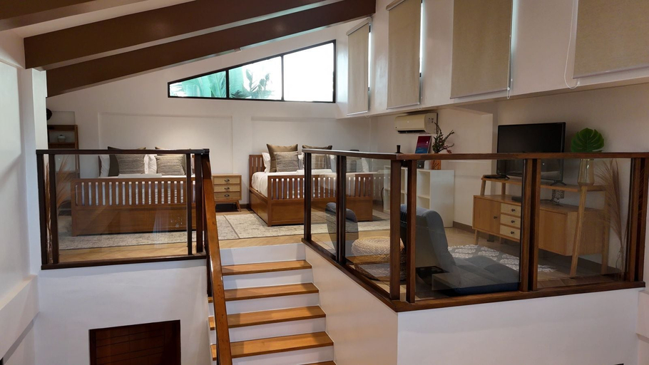 Room 5, Brio De Agoho, Candelaria