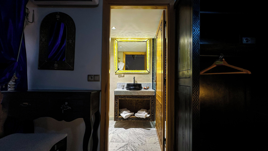 Bathroom 4, Dar Magic Fes, Fès