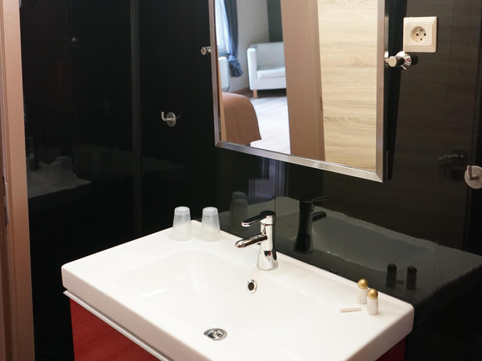 Bathroom 4, Charming cottage with pool in Houffalize, Luxembourg