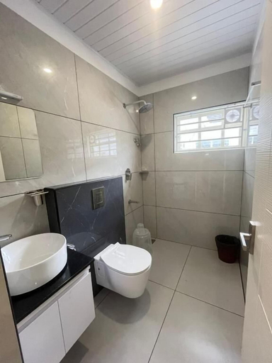 Bathroom 2, aagneyam grand RESORT, Kozhikode