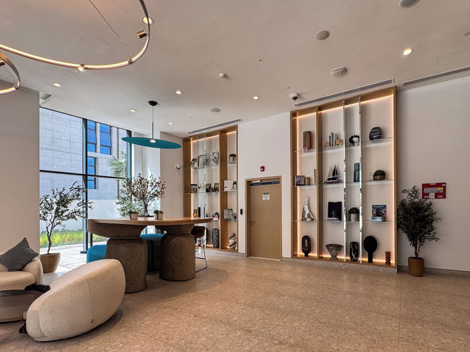 Lobby lounge 2, PVH - Kensington Waters - Park Front 1BR, Dubai