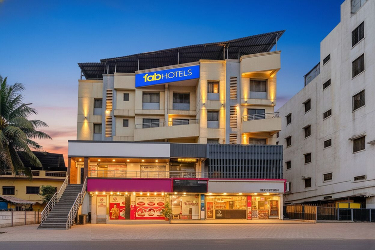 Exterior & Views 2, Fabhotel Chetan Executive, Pune