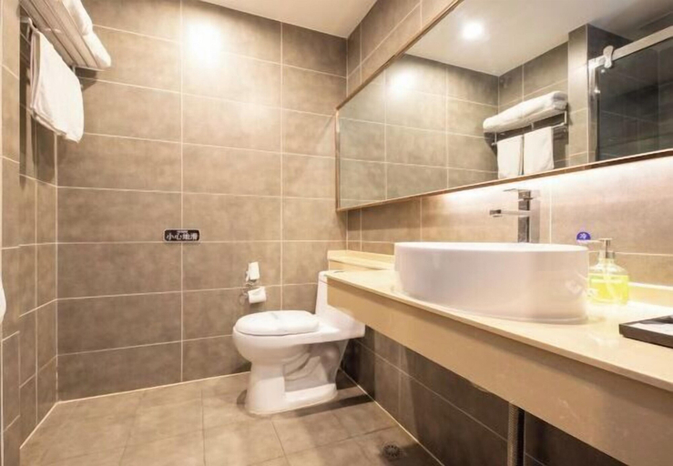 Bathroom 4, Yasheng Hotel (Taicang Port Area), Suzhou