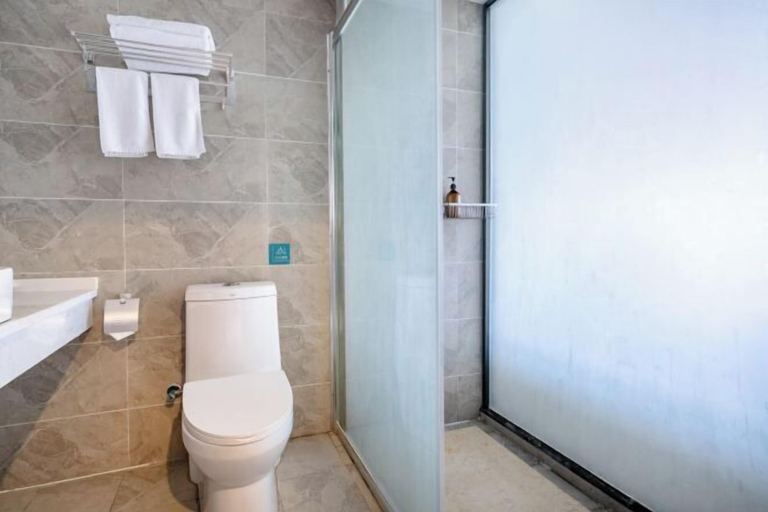 Bathroom 3, lemon hotel, Chongqing