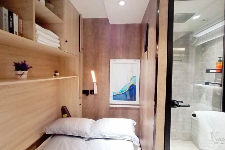 Bedroom 3, Harbour Hella Inn, Hong Kong Island