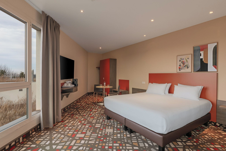 Bedroom 3, Spark by Hilton Lyon Eurexpo, Rhône