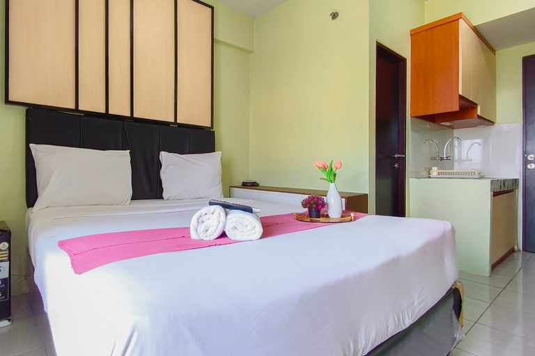 Bedroom 5, Tranquil Studio for 2 Pax at Suncity Residence By Travelio, Sidoarjo