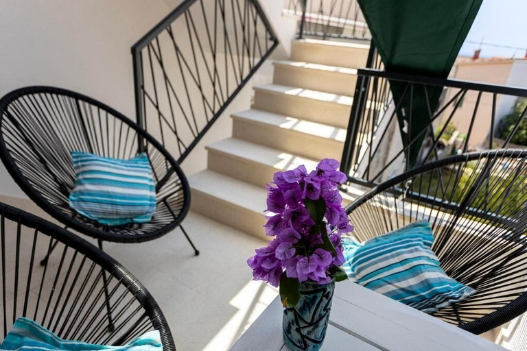 Others 4, Apartment Coastal Urban Nest, Makarska