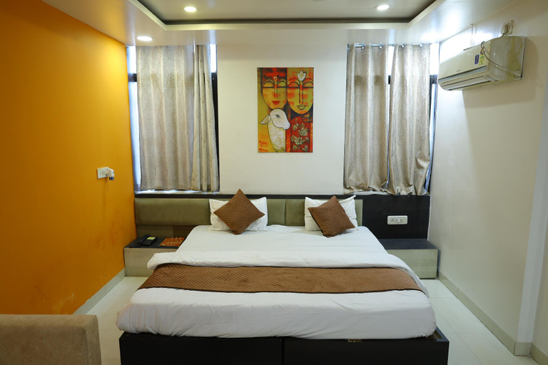 Bedroom 3, HOTEL VALLABH VILAS, Hoshangabad