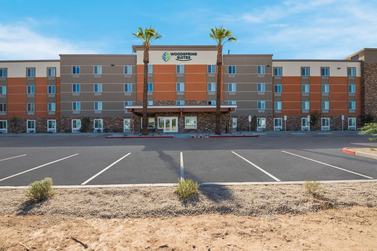 Exterior & Views 1, Woodspring Suites Tolleson - Phoenix West, Maricopa