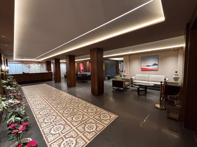 Lobby 1, Pride Premier Darjeeling, Darjiling