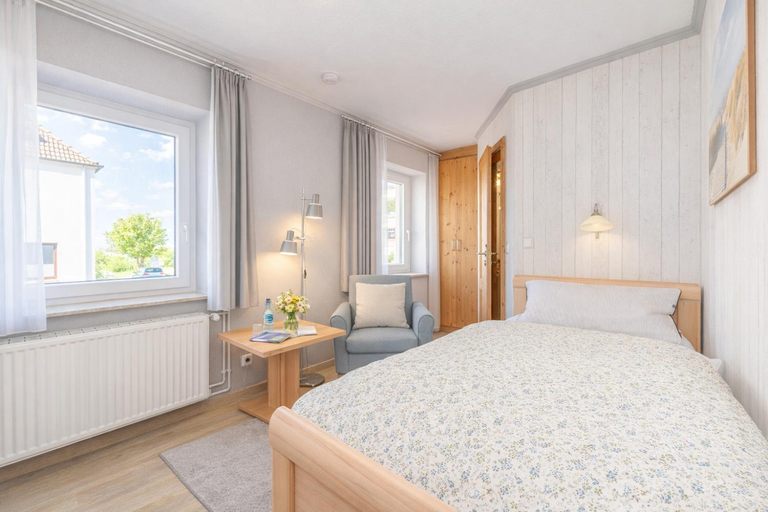 Bedroom 5, Hotel Villa Sonneck - Adults Only, Nordfriesland