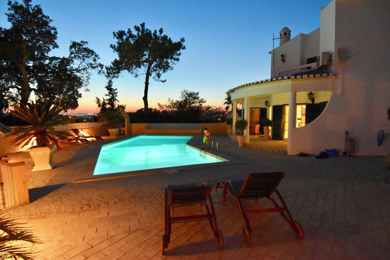 Pool 4, Villa Casa Tulipa Sleeps 4 With Pool, Garden & A/c, Albufeira