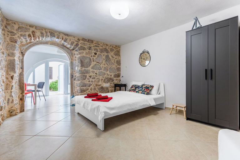 Room 2, Apartment Sweet Studio, Punat