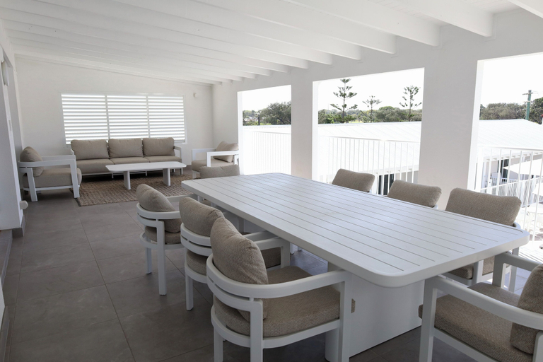 Food & Drinks 5, Don Pancho by the Beach, Burnett  - Pt A